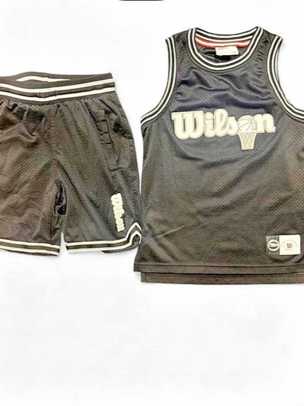 Wilsons boys Basketball Jersey Set in Black & White Like New